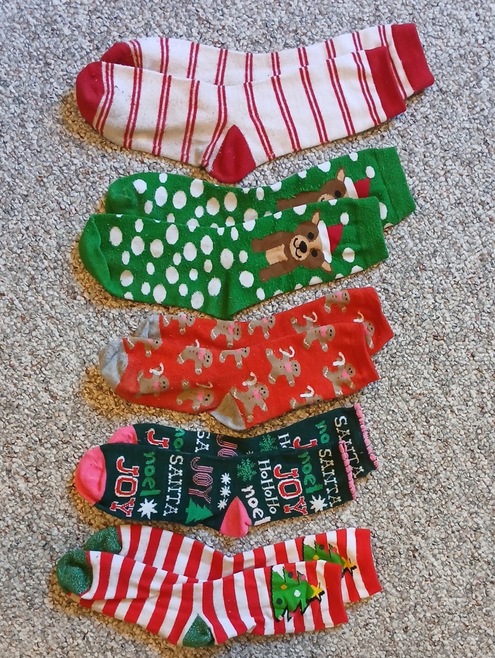 Christmas Novelty Kids Crew Socks - Red, Green, White